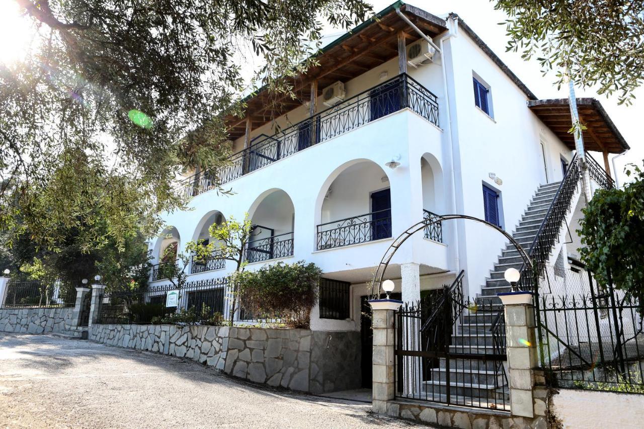 Athina Apartments Kato Korakiana Exterior photo